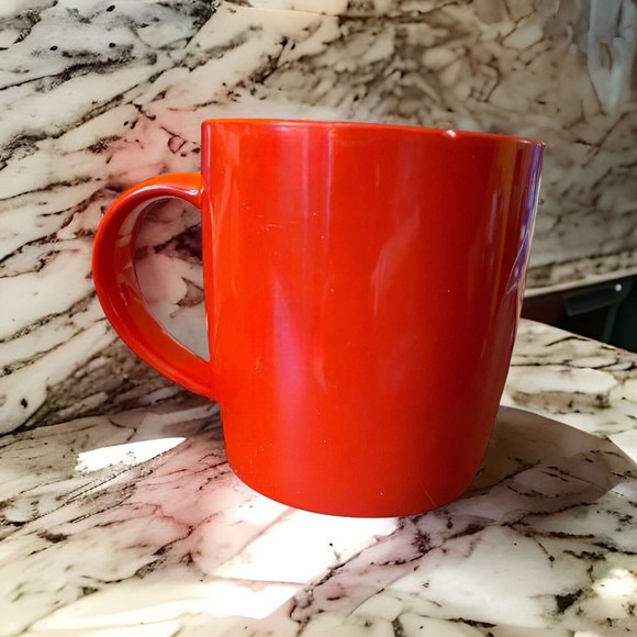 Starbucks Coffee Mug Cup 2020 Red Classic Mermaid Green Logo 12 oz. - Picture 2 of 7